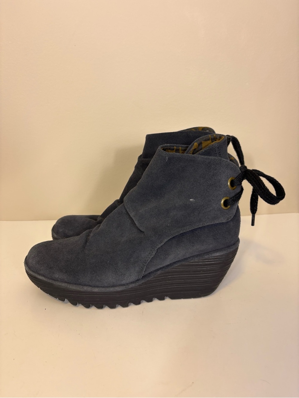 Fly London Wedge Ankle Bootie in Dark Gray - Women’s 39 = 8-8.5